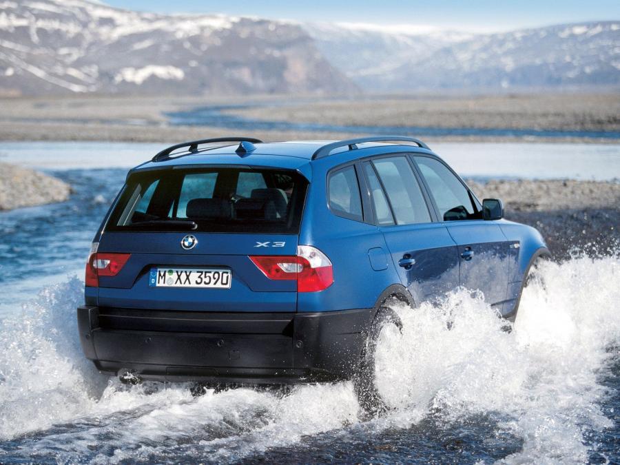  BMW X3 3.0i 2003 года  (фото 6 из 16)